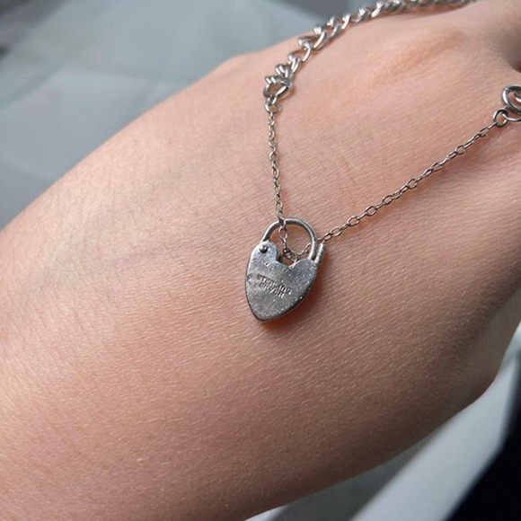 Vintage Sterling Silver Heart Clasp Lock Padlock Charm Bracelet LOCKET - Picture 5 of 8